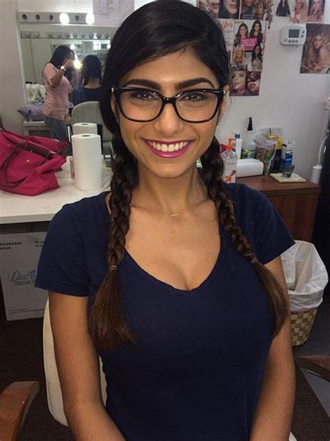 mia khalifa sex porn hub|Mia Khalifa Porn Videos 